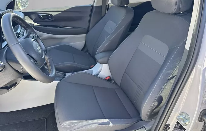HYUNDAI BAYON 1.0 T-GDi 100 DCT-7 Hybrid 48V Business photo 11 14035