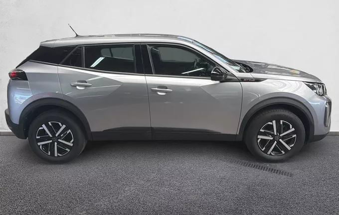 PEUGEOT 2008 Hybrid 136 e-DCS6 Style extérieur côté droit 213486