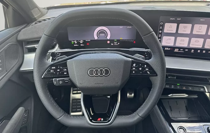 AUDI Q3 Sportback e-hybrid 272 ch S tronic 6 S line photo 12 5915