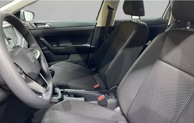 VOLKSWAGEN POLO 1.0 TSI 95 S&S BVM5 extérieur trois quart arrière droit 2124915