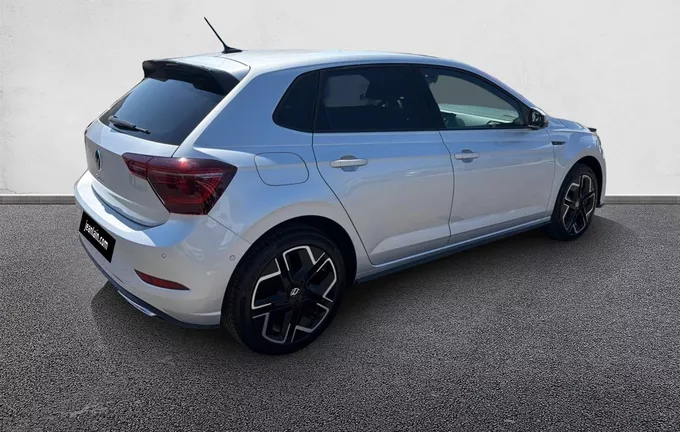 VOLKSWAGEN POLO 1.0 TSI 95 S&S BVM5 R-Line Edition extérieur trois quart arrière droit 1832