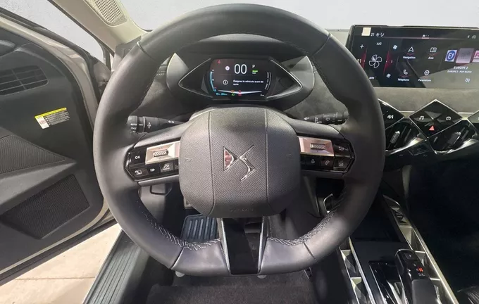 DS DS3 DS 3 E-Tense DS Performance Line photo 12 058157