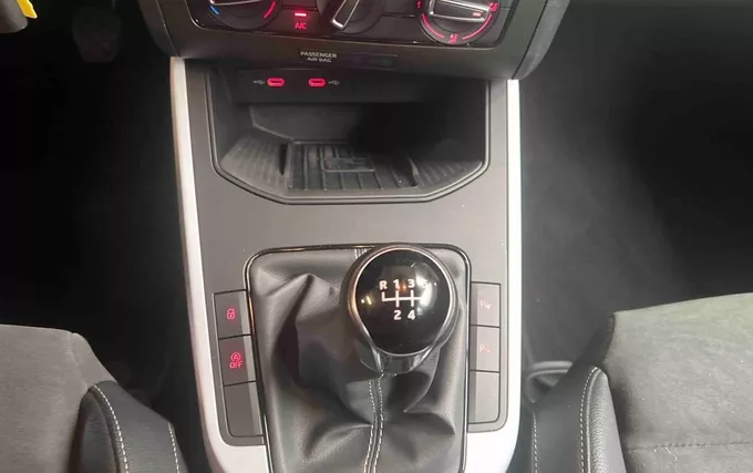 SEAT ARONA 1.0 TSI 95 ch Start/Stop BVM5 Style photo 15 2131756