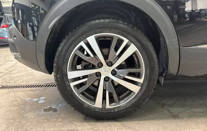 PEUGEOT 3008 Puretech 130ch S&S EAT8 Allure photo 9 212940