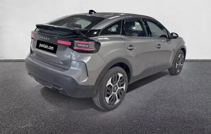CITROEN C4 Hybride 145 e-DCS6 Plus extérieur trois quart arrière droit 058133