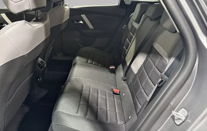 CITROEN C4 Hybride 145 e-DCS6 Plus photo 17 058133