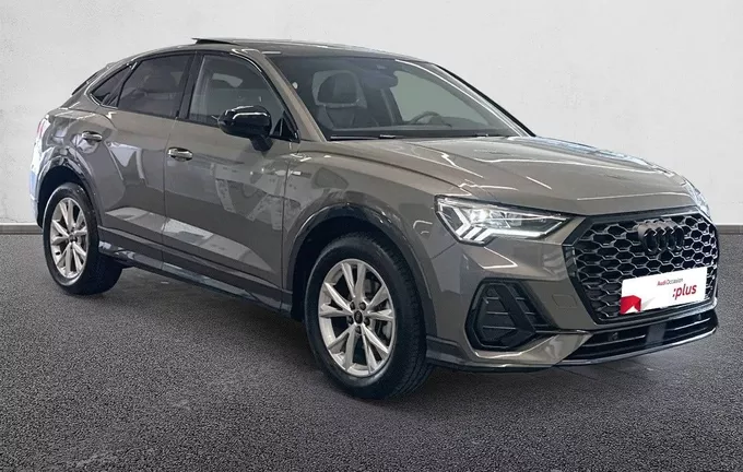 AUDI Q3 Sportback 35 TFSI 150 ch S tronic 7 S line plus extérieur trois quart avant droit 2129402