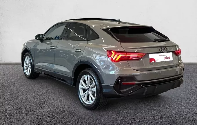 AUDI Q3 Sportback 35 TFSI 150 ch S tronic 7 S line plus extérieur trois quart arrière gauche 2129402