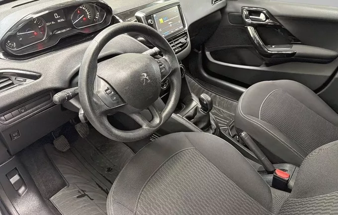 PEUGEOT 208 PureTech 82ch S&S BVM5 Active photo 11 213631