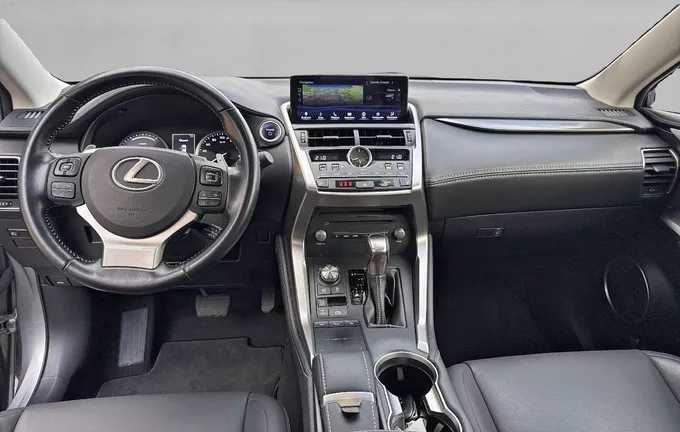 LEXUS NX 300h 2WD E-CVT Pack Business photo 18 1102593