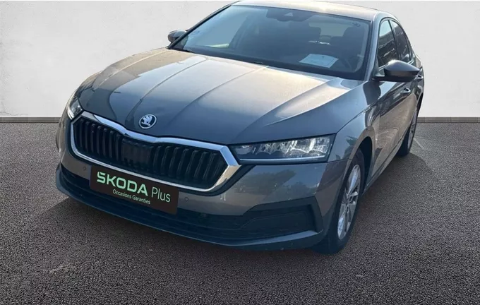 SKODA OCTAVIA 1.5 TSI 150 ch DSG7 Business extérieur trois quart avant gauche 2130512