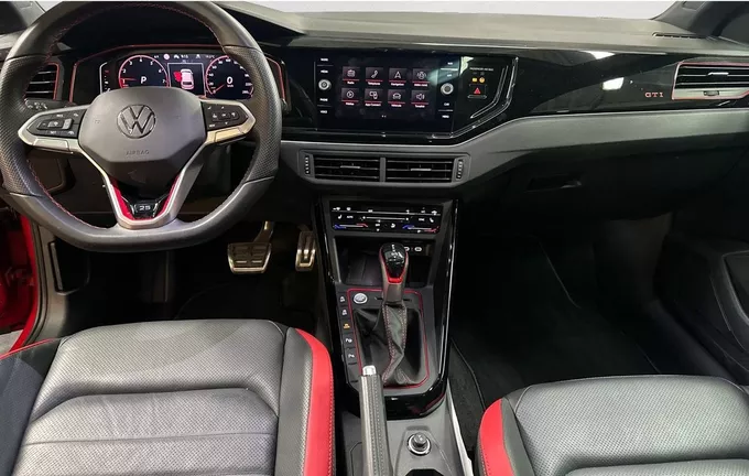 VOLKSWAGEN POLO 2.0 TSI 207 S&S DSG7 GTI Edition 25 extérieur trois quart avant droit 2126055