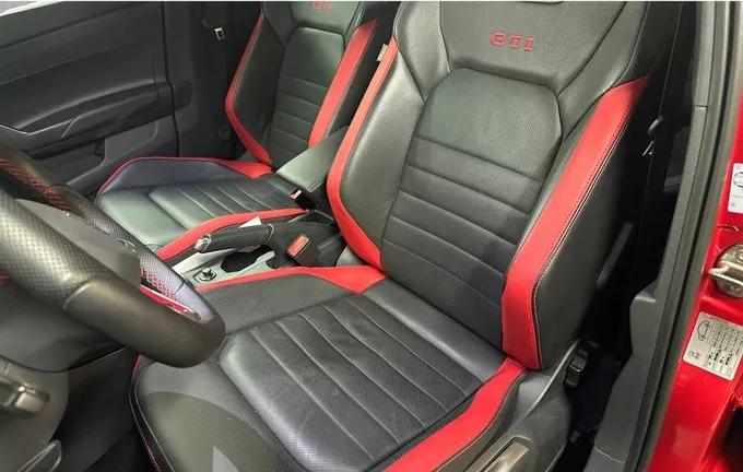 VOLKSWAGEN POLO 2.0 TSI 207 S&S DSG7 GTI Edition 25 extérieur trois quart arrière droit 2126055