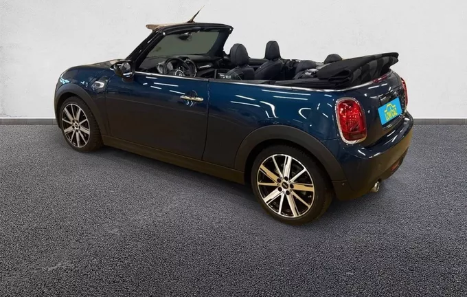 MINI COOPER Cabriolet Cooper 136 ch BVA7 Edition Greenwich extérieur trois quart arrière gauche 213535