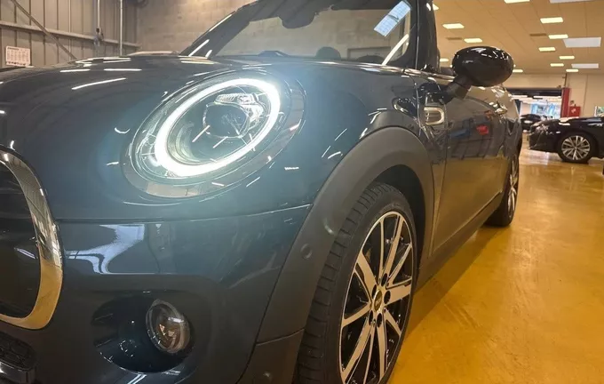MINI COOPER Cabriolet Cooper 136 ch BVA7 Edition Greenwich photo 19 213535