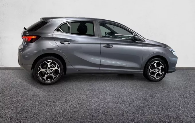 MG MG3 1.5 L Hybrid+ 195 ch Luxury extérieur côté droit 601132
