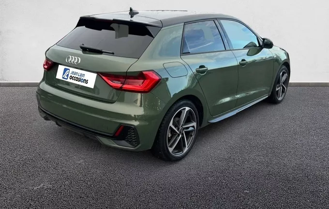 AUDI A1 Sportback 30 TFSI 116 ch S tronic 7 S Line Plus extérieur trois quart arrière droit 2123026