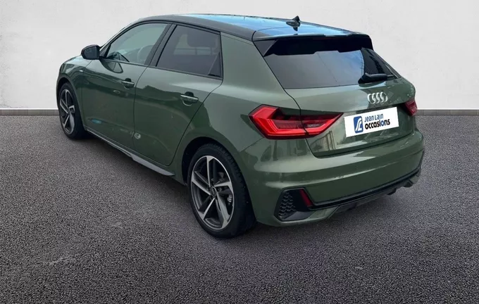 AUDI A1 Sportback 30 TFSI 116 ch S tronic 7 S Line Plus extérieur trois quart arrière gauche 2123026