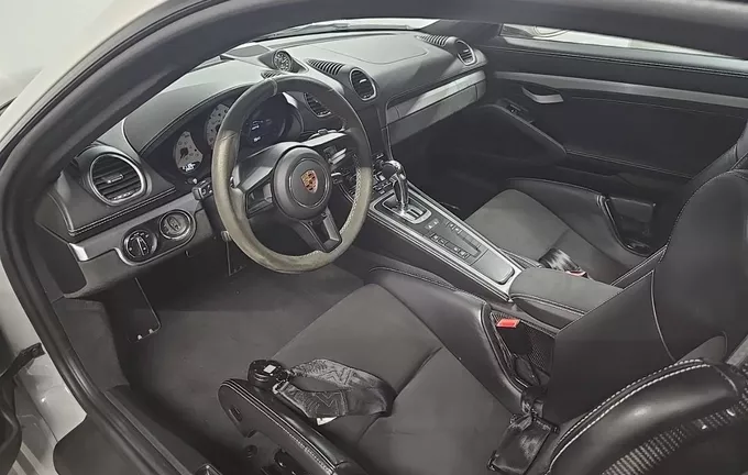 PORSCHE CAYMAN 718 Cayman 4.0i GT4 420 ch PDK photo 13 2128797