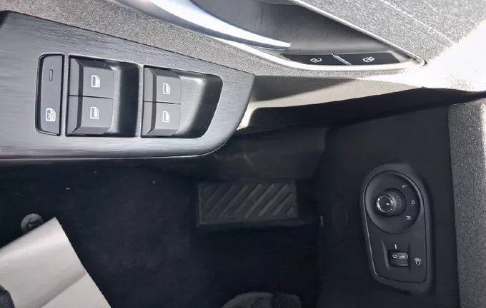 MG ZS 1.5 L Hybrid+ 197 ch Comfort photo 20 601183