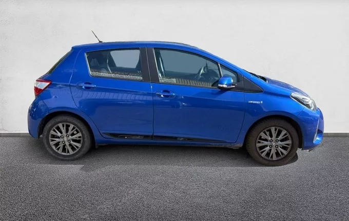 TOYOTA YARIS Hybride 100h Dynamic extérieur côté droit 1103617
