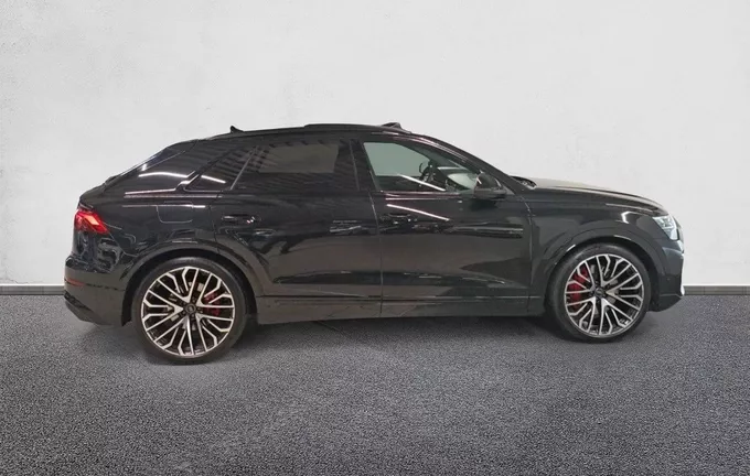AUDI Q8 60 TFSI e 490 Tiptronic 8 quattro Competition extérieur côté droit 2120903