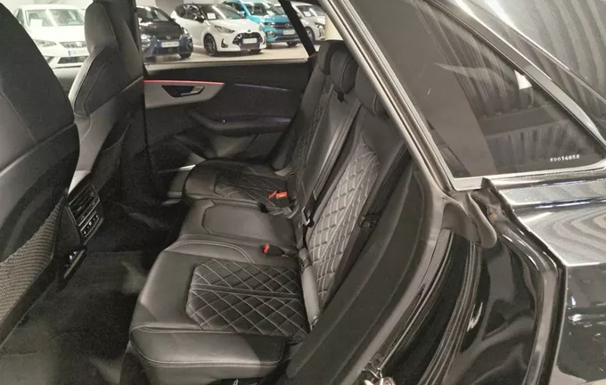 AUDI Q8 60 TFSI e 490 Tiptronic 8 quattro Competition photo 17 2120903