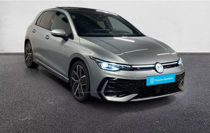 VOLKSWAGEN GOLF 2.0 TDI SCR 150 DSG7 R-Line photo 10 2123796