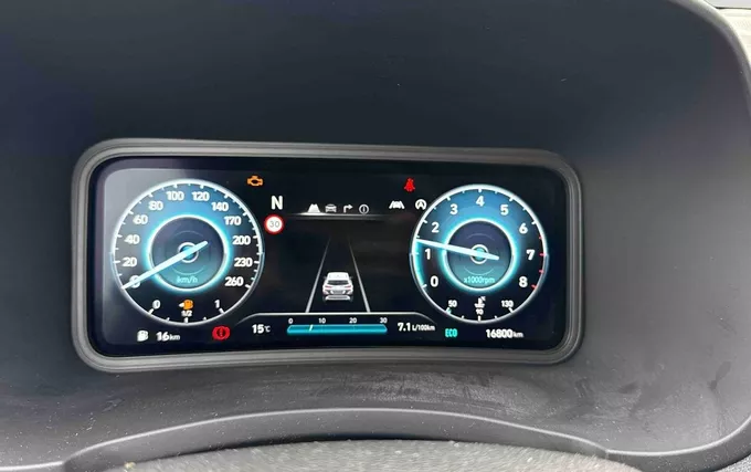 HYUNDAI KONA 1.0 T-GDi 120 Hybrid 48V Executive photo 14 14097
