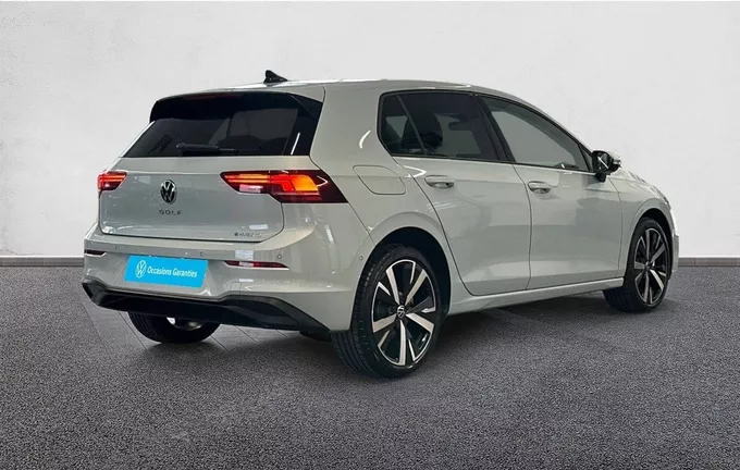 VOLKSWAGEN GOLF 1.5 eHybrid 204 DSG6 VW Edition extérieur avant 2126458