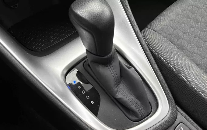 TOYOTA YARIS Hybride 116h Dynamic photo 14 1103942