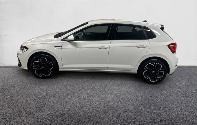 VOLKSWAGEN POLO 1.0 TSI 95 S&S BVM5 R-Line Edition extérieur trois quart arrière gauche 2126461