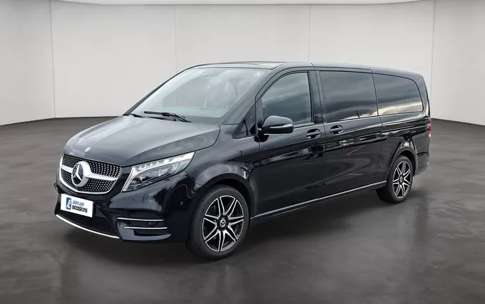 MERCEDES CLASSE V Extra-Long 300 d 4Matic 9G-TRONIC AMG Line extérieur trois quart avant gauche 106357