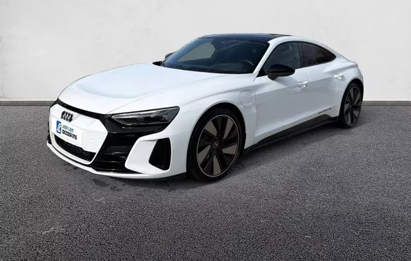 AUDI E-TRON GT 476 ch quattro e-tron WAUZZZFW5N7010550