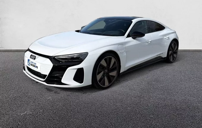 AUDI E-TRON GT 476 ch quattro e-tron extérieur trois quart avant gauche 560326