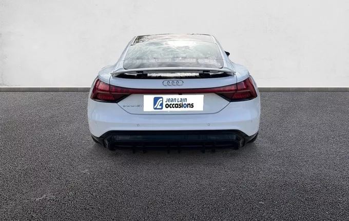AUDI E-TRON GT 476 ch quattro e-tron extérieur arrière 560326