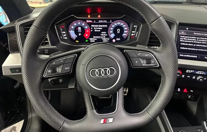AUDI A1 Sportback 30 TFSI 116 ch S tronic 7 S Line photo 12 2131465