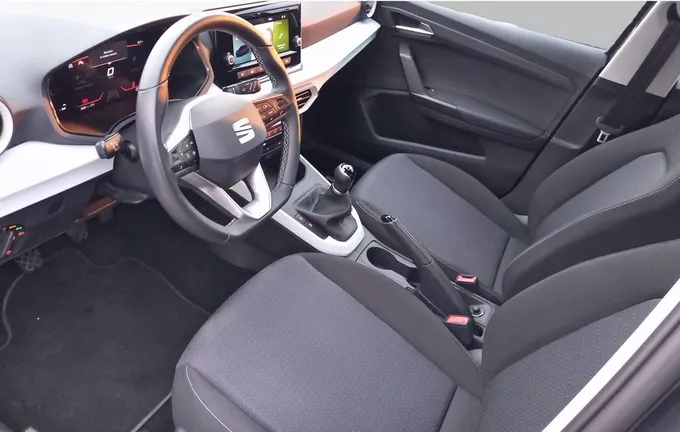 SEAT ARONA 1.0 TSI 95 ch Start/Stop BVM5 Copa photo 13 2125985