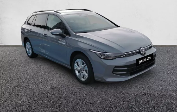 VOLKSWAGEN GOLF SW 2.0 TDI 150 DSG7 Life Plus extérieur trois quart avant droit 1080