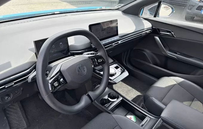 MG MG4 Electric 64kWh - 150 kW 2WD Luxury photo 11 601122