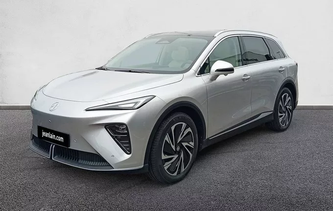 MG MGS6 EV MGS6 EV Luxury extérieur trois quart avant gauche 9918