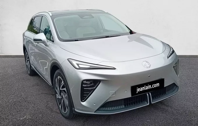 MG MGS6 EV MGS6 EV Luxury extérieur trois quart avant droit 9918