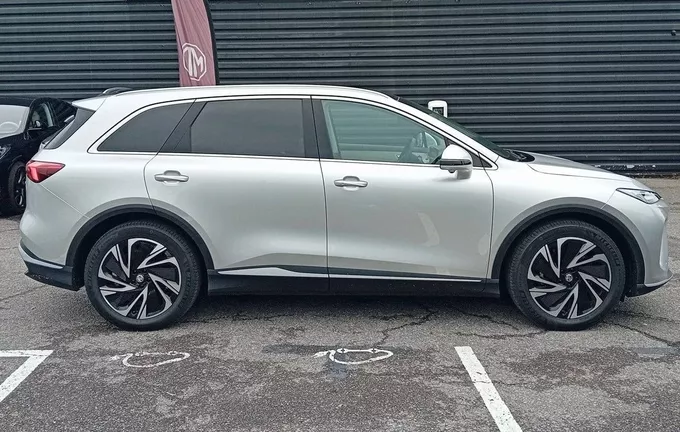 MG MGS6 EV MGS6 EV Luxury photo 22 9918