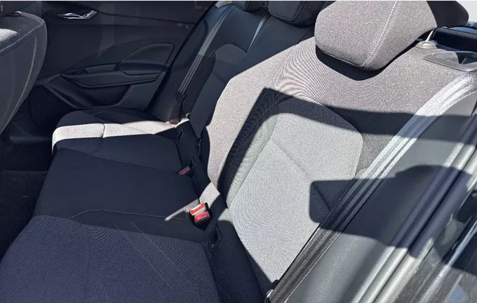 SKODA FABIA 1.0 MPI 65 ch BVM5 Ambition extérieur arrière 2125036