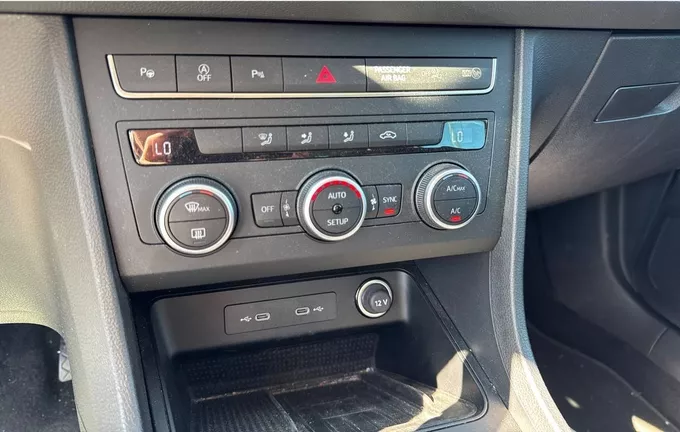 SEAT ATECA 1.0 TSI 110 ch Start/Stop Urban Advanced photo 17 2131194