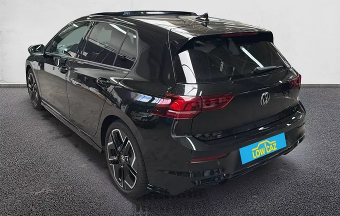 VOLKSWAGEN GOLF 2.0 TDI 150 DSG7 R-Line Edition extérieur trois quart arrière gauche 213175