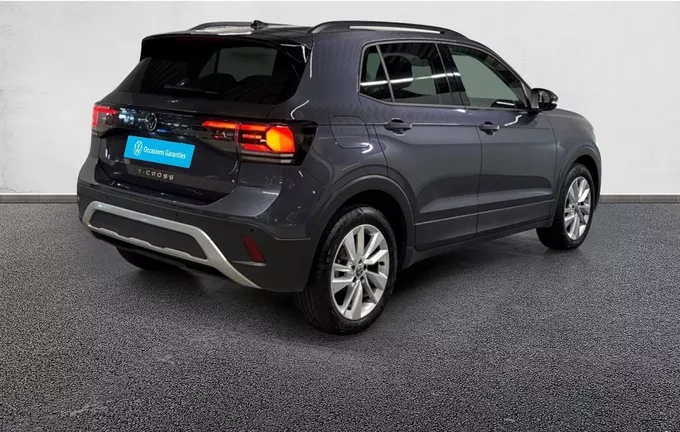VOLKSWAGEN T-CROSS 1.0 TSI 116 Start/Stop DSG7 VW Edition extérieur trois quart arrière droit 2128939