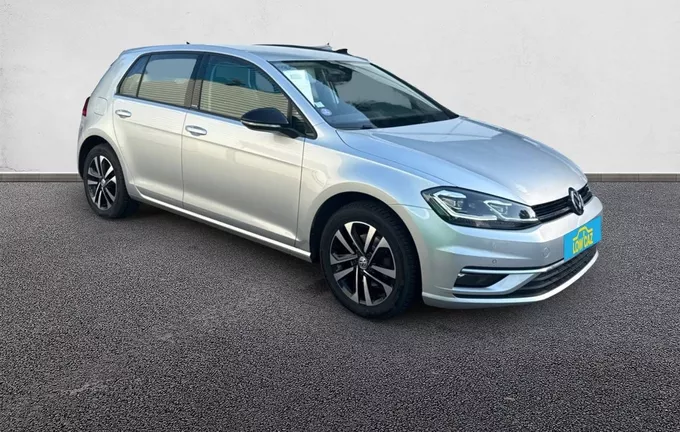 VOLKSWAGEN GOLF 1.0 TSI 115 BVM6 IQ.DRIVE extérieur trois quart avant droit 213225