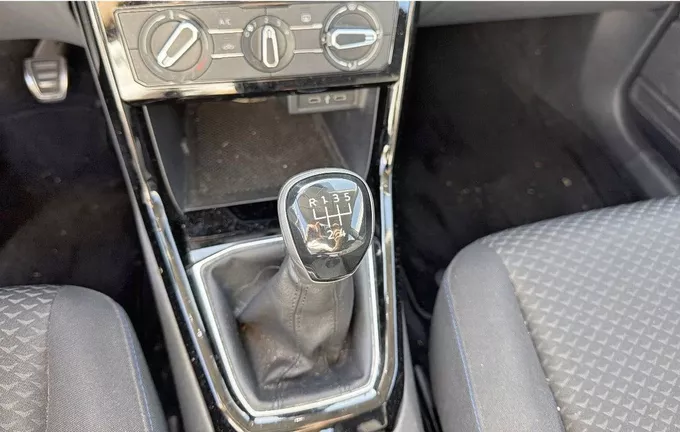VOLKSWAGEN T-CROSS 1.0 TSI 95 Start/Stop BVM5 United photo 16 2128304