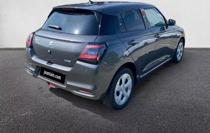 SUZUKI SWIFT 1.2 Dualjet Hybrid Auto Privilège extérieur trois quart arrière droit 754520
